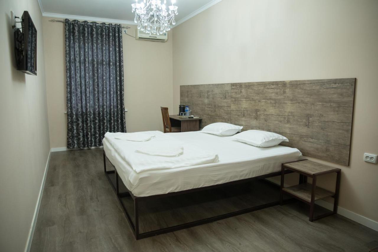 Stella Hotel Tachkent Extérieur photo