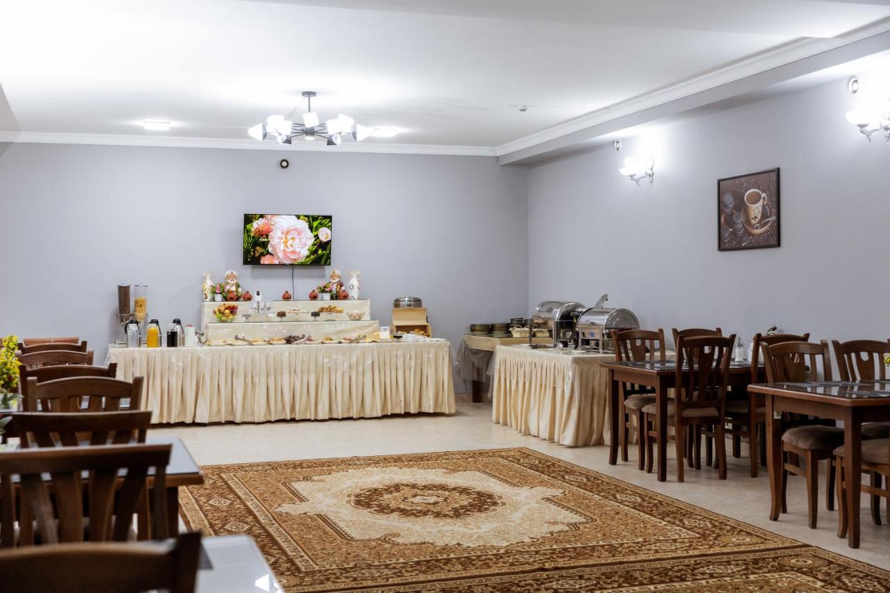 Stella Hotel Tachkent Extérieur photo
